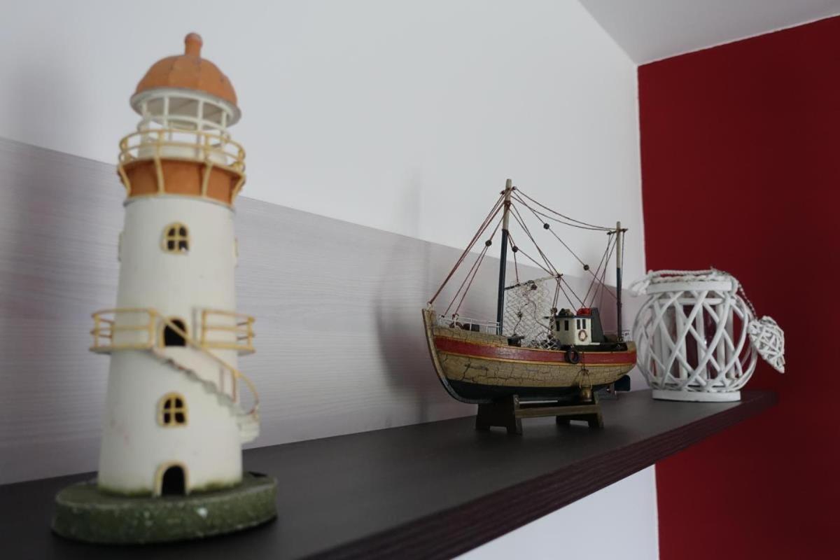 Ferienwohnung De Windroos Борн Экстерьер фото